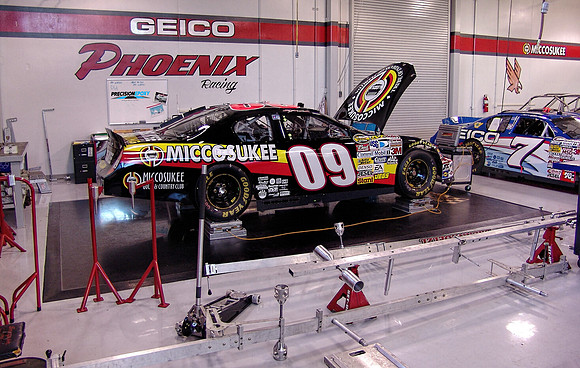 PEP - Phoenix Racing - 1